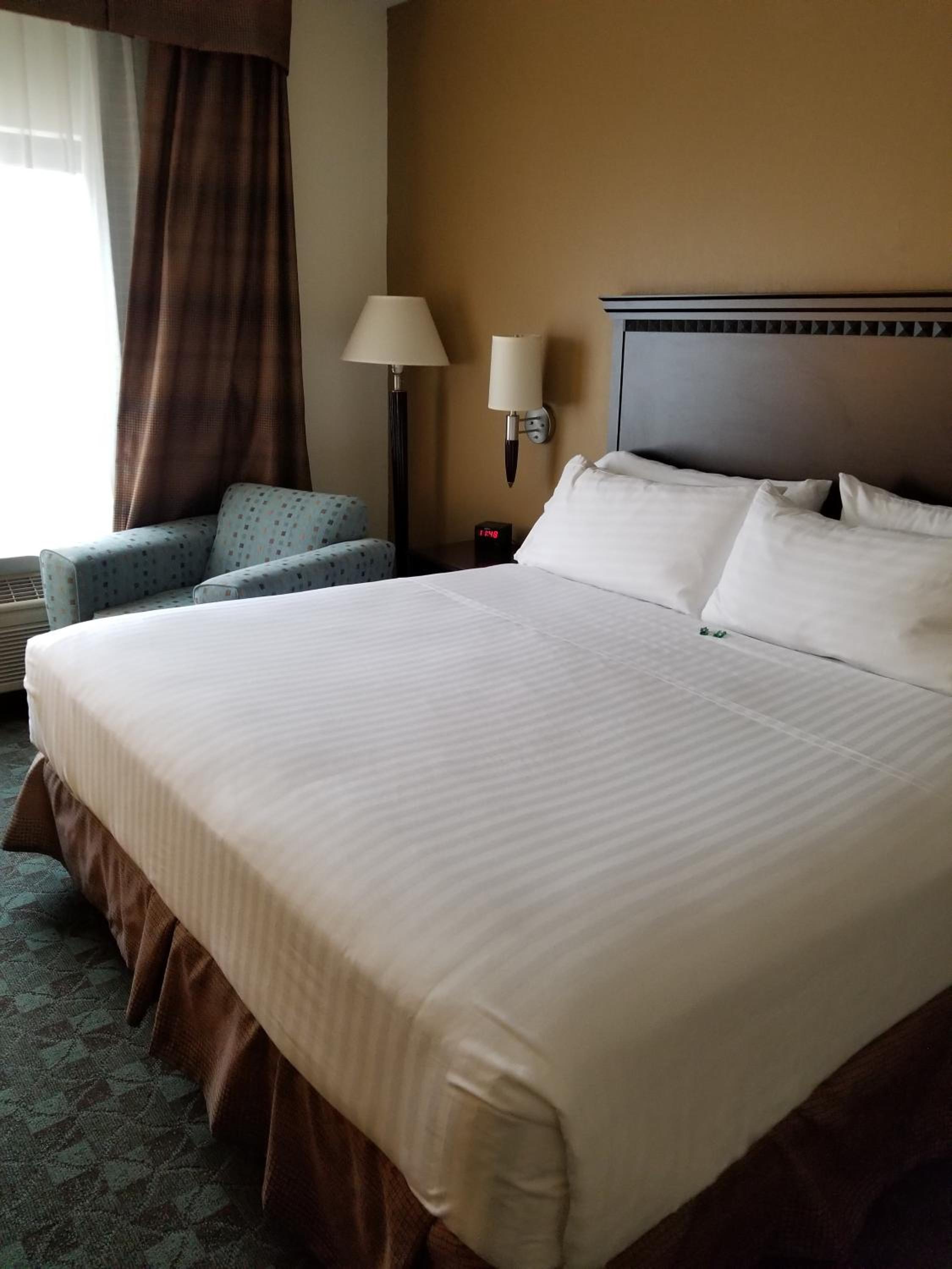 Room, King Bed, Jetted Tub