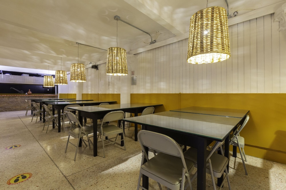 Capital O Oaxaca Guest Hotel 25/31