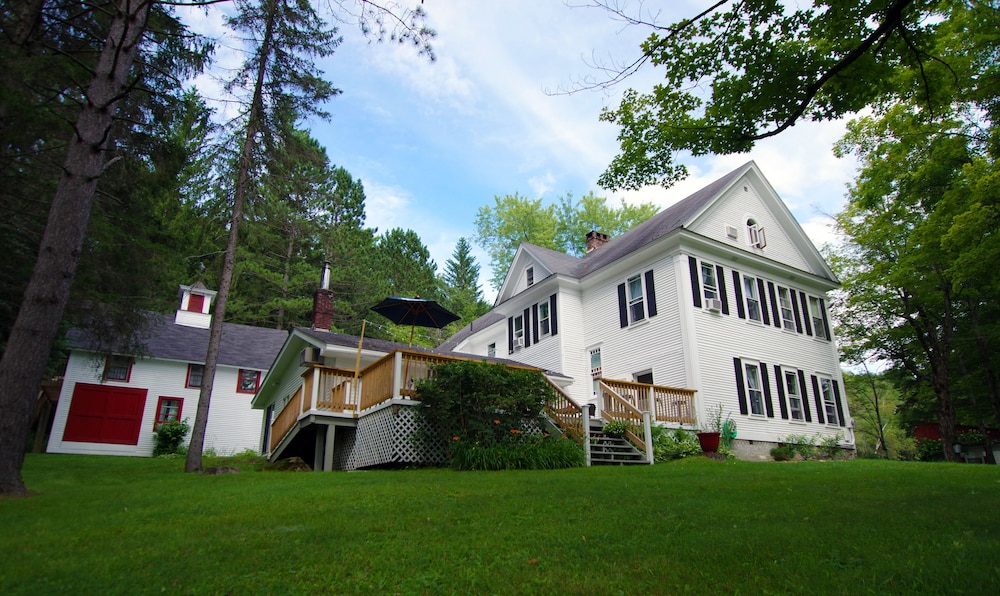 Wilmington Inn And Tavern 63/68