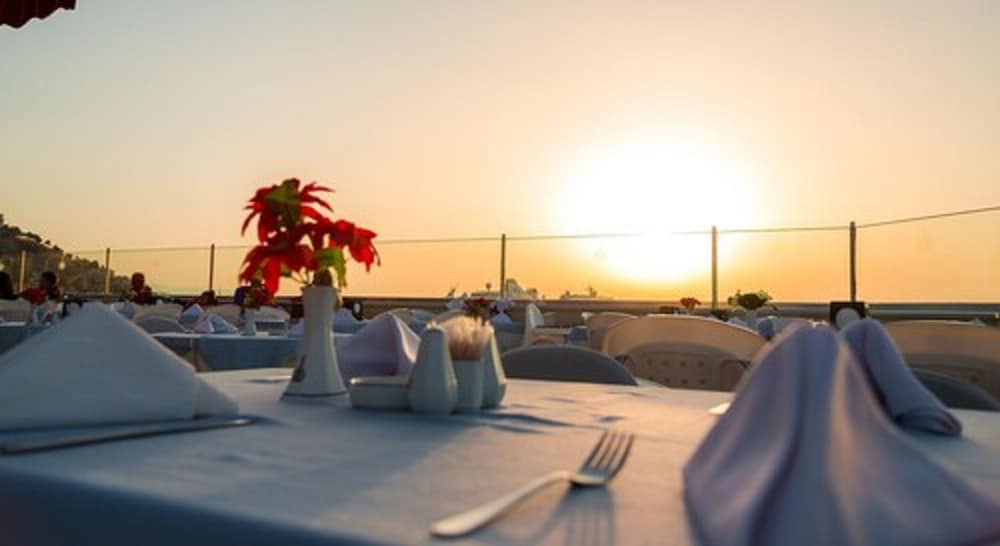 Derici Hotel 40/69