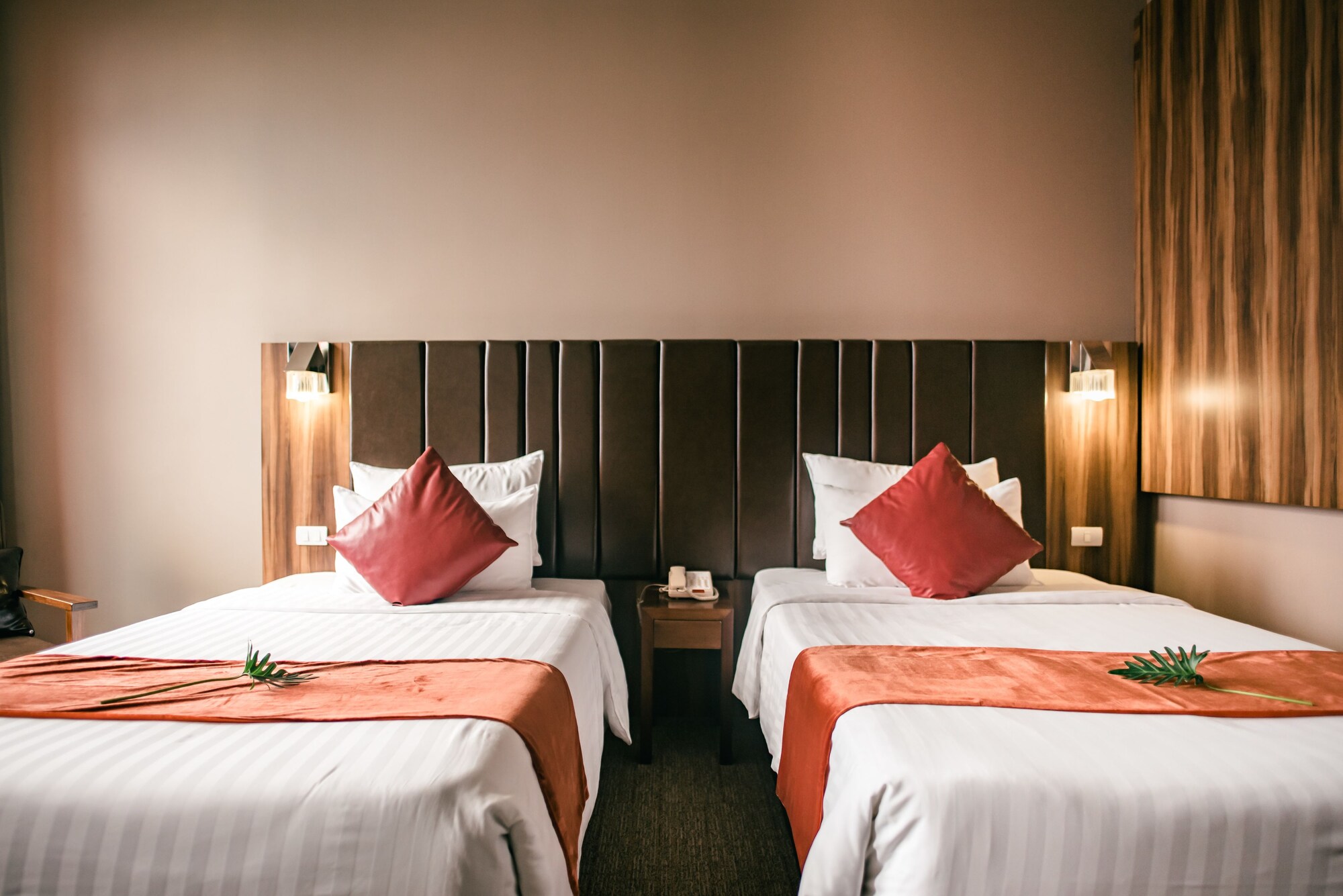 Superior, Double or Twin Bed, Grand Howard Hotel Bangkok 3/5