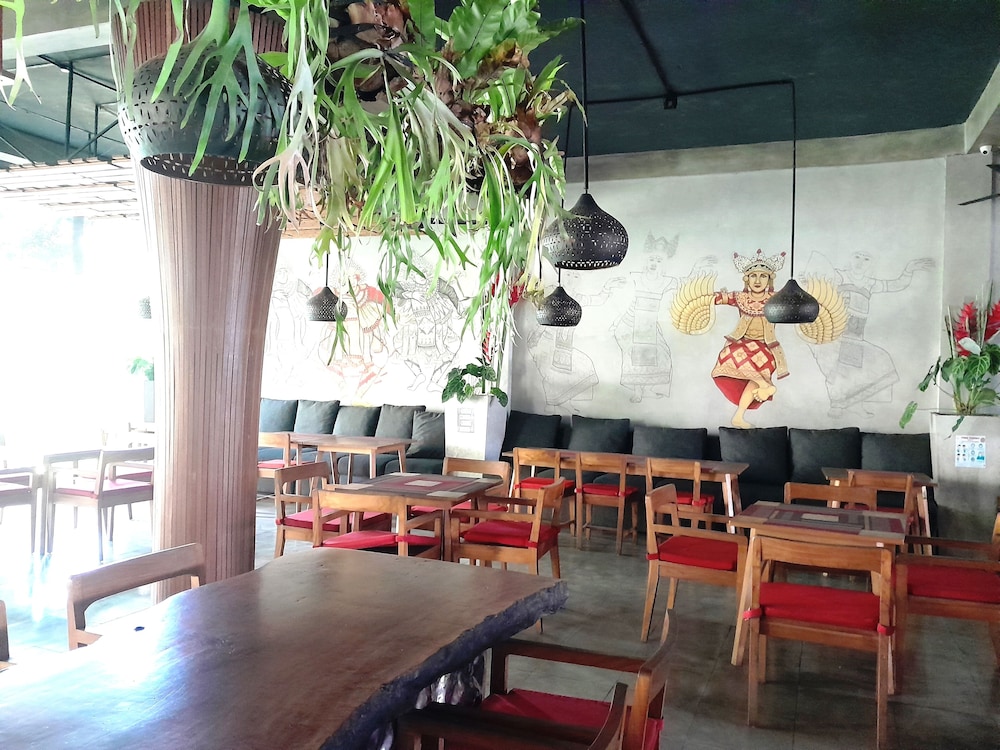 PANORAMA HOTEL BAR & RESTAURANT 12/24