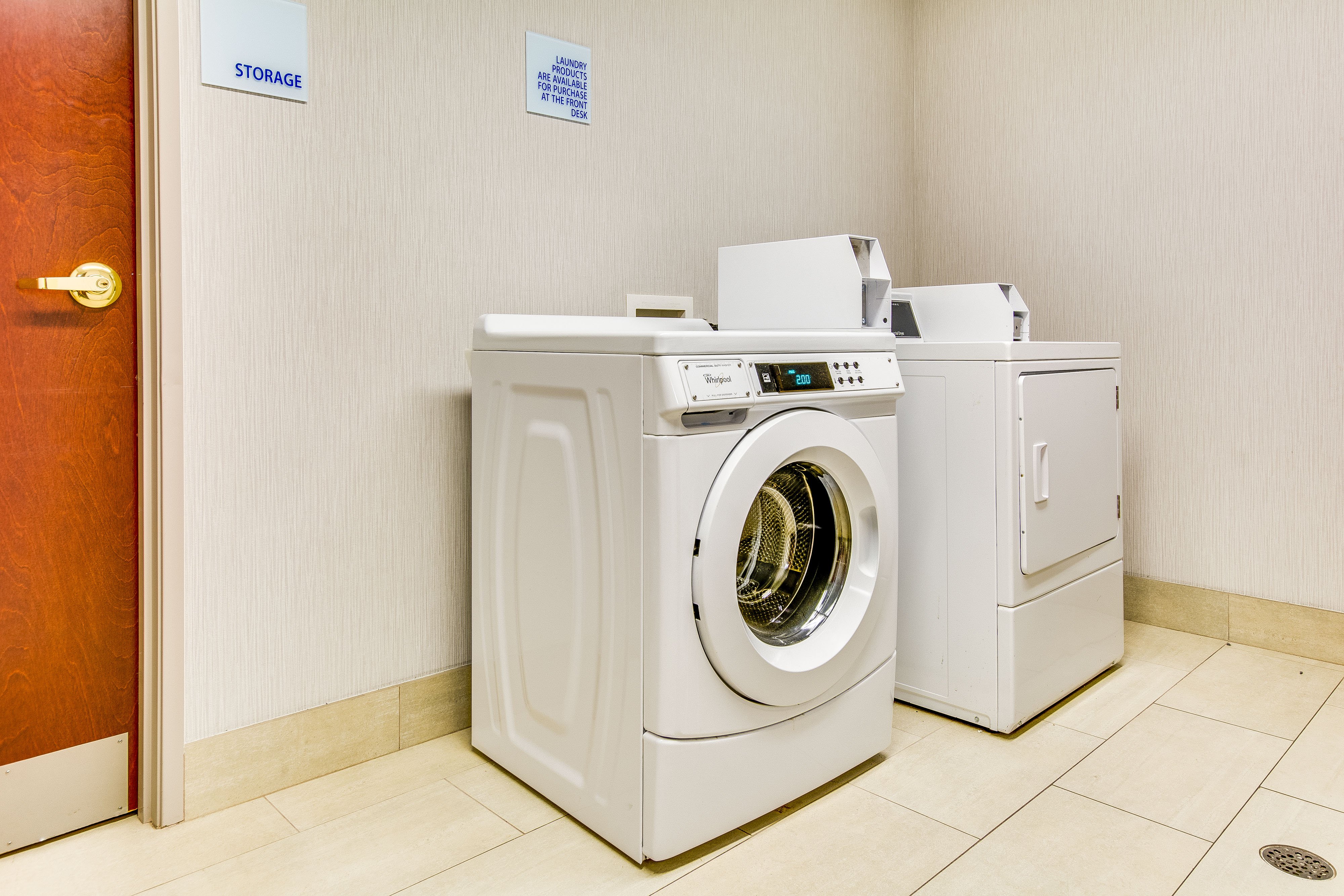 Holiday Inn Express Vincennes 27/54