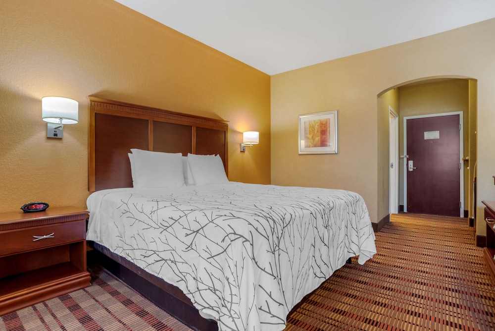Standard, King Bed