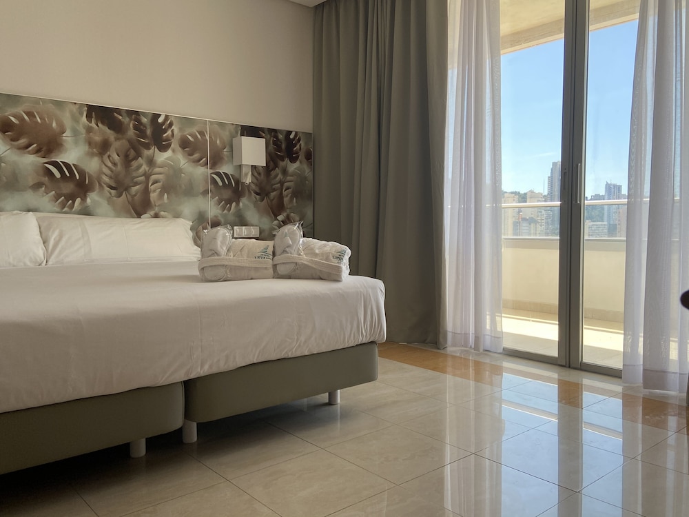Panoramic, Triple, Murphy Bed, Terrace, Corner, Hotel BCL Levante Club and Spa - Adults Only 2/3