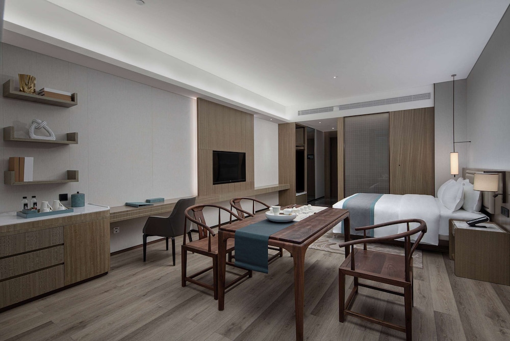 Microtel by Wyndham Changsha West 18/23