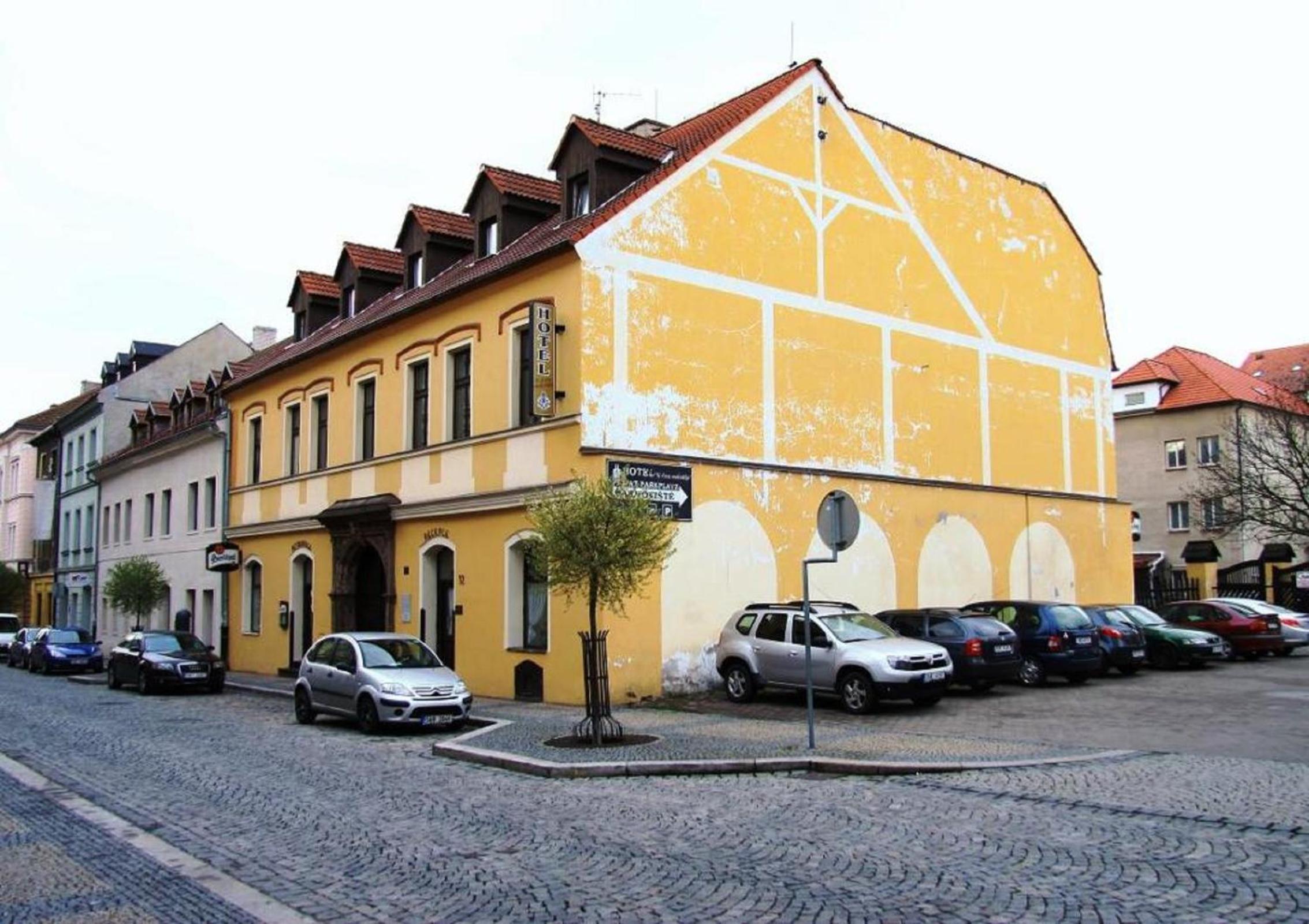 Hotel U dvou medvidku 46/57