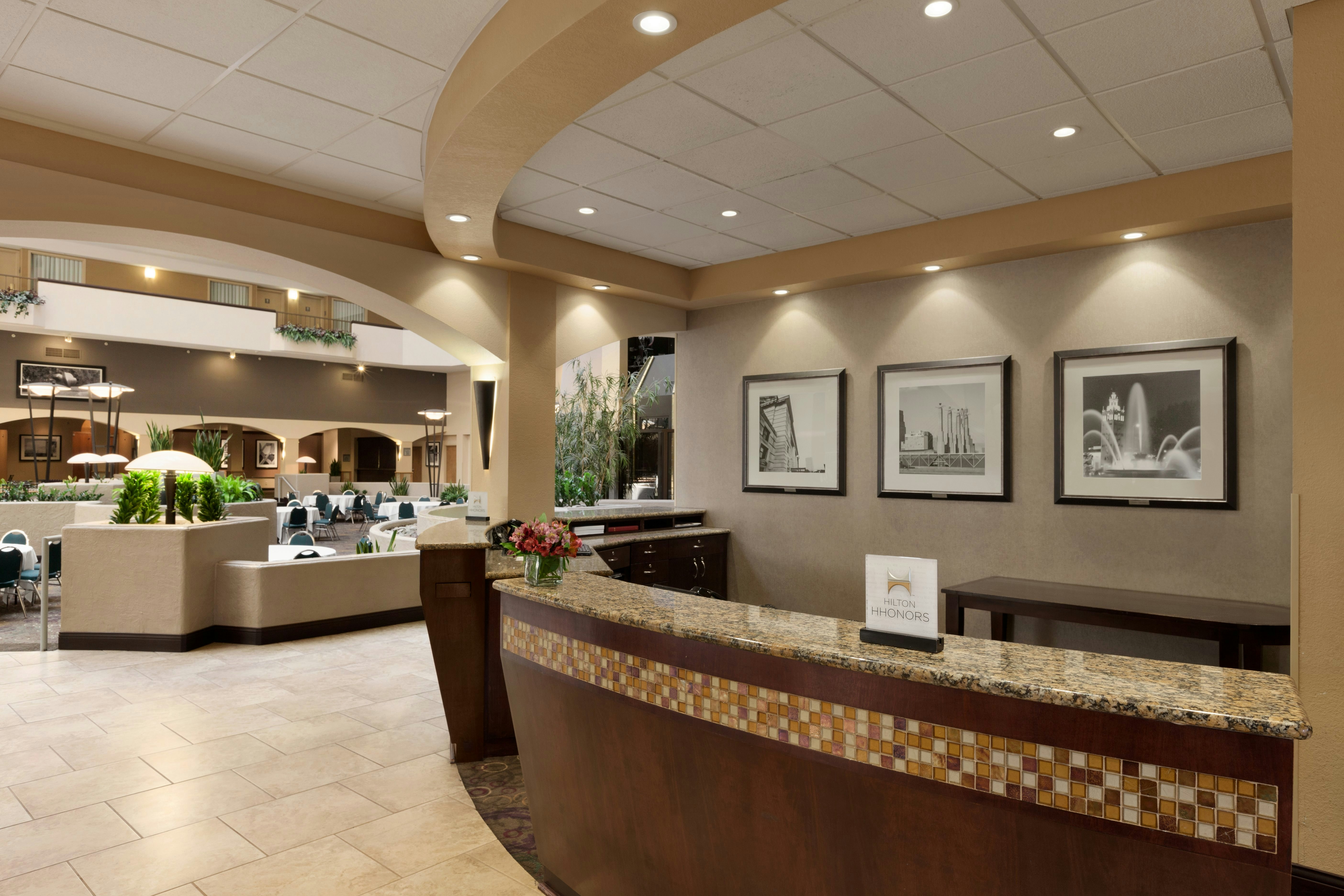 Embassy Suites by Hilton Kansas City International Airport 9/69