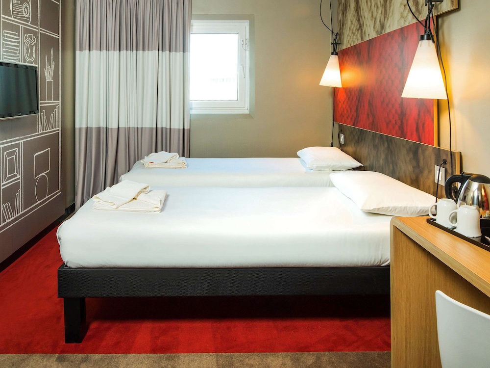Ibis Sheffield City 10/47