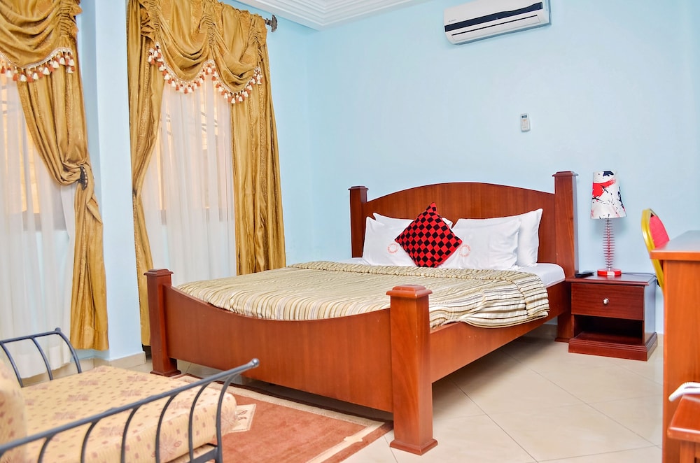 Bethel Heights Hotel 26/44