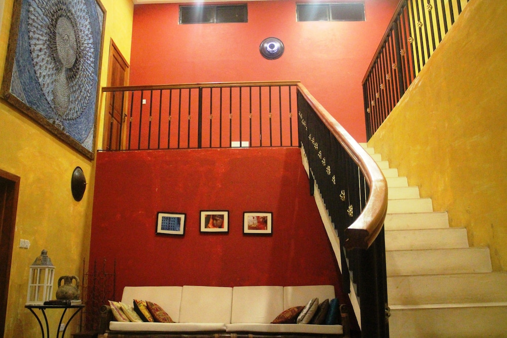 Accra Royal Castle Apartments Suites 4/48