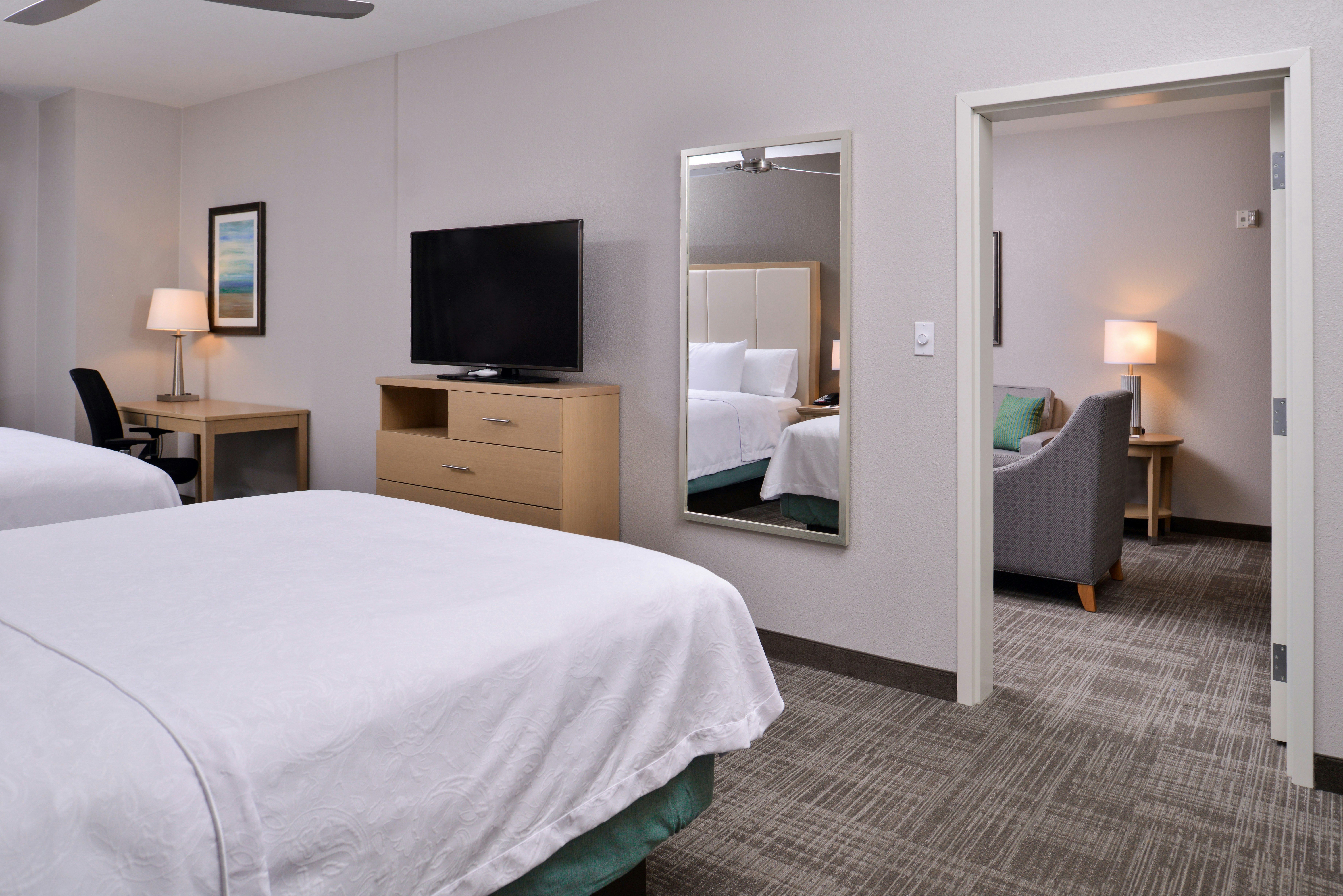 1 BEDROOM, SUITE, 2 QUEEN BEDS