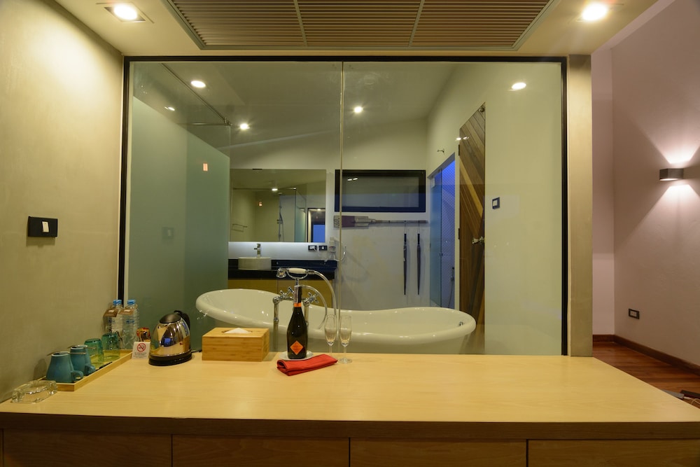 Ao Cho Grandview Hideaway Resort 45/77
