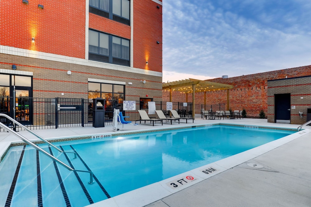 SpringHill Suites by Marriott Cheraw 33/39