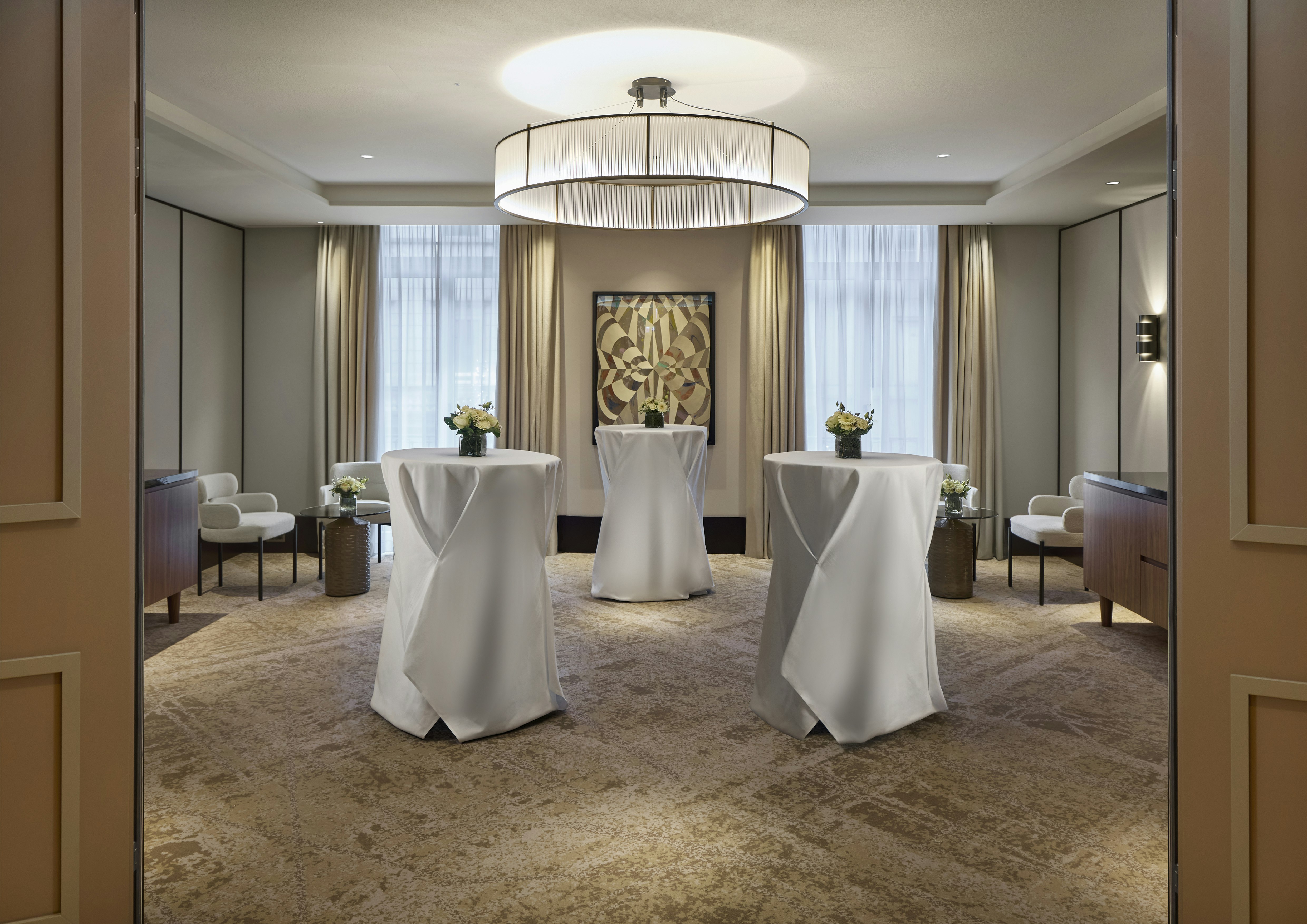 Mandarin Oriental Savoy, Zurich 34/37