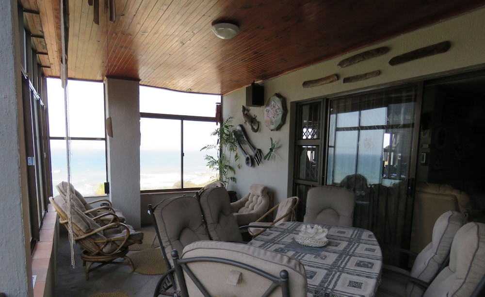 Beachcomber Bay Guest House 30/50