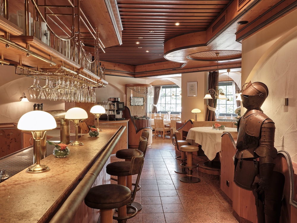 Badhotel Restaurant Stauferland 62/75