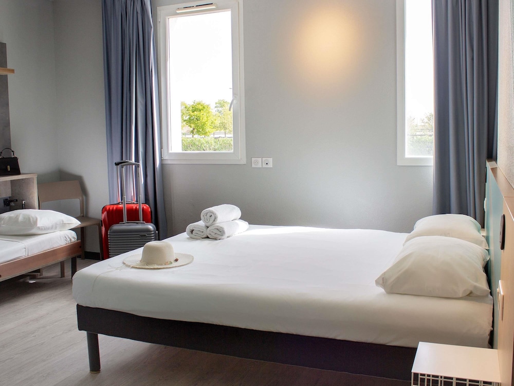 ibis budget Lunel Porte de Camargue 8/45