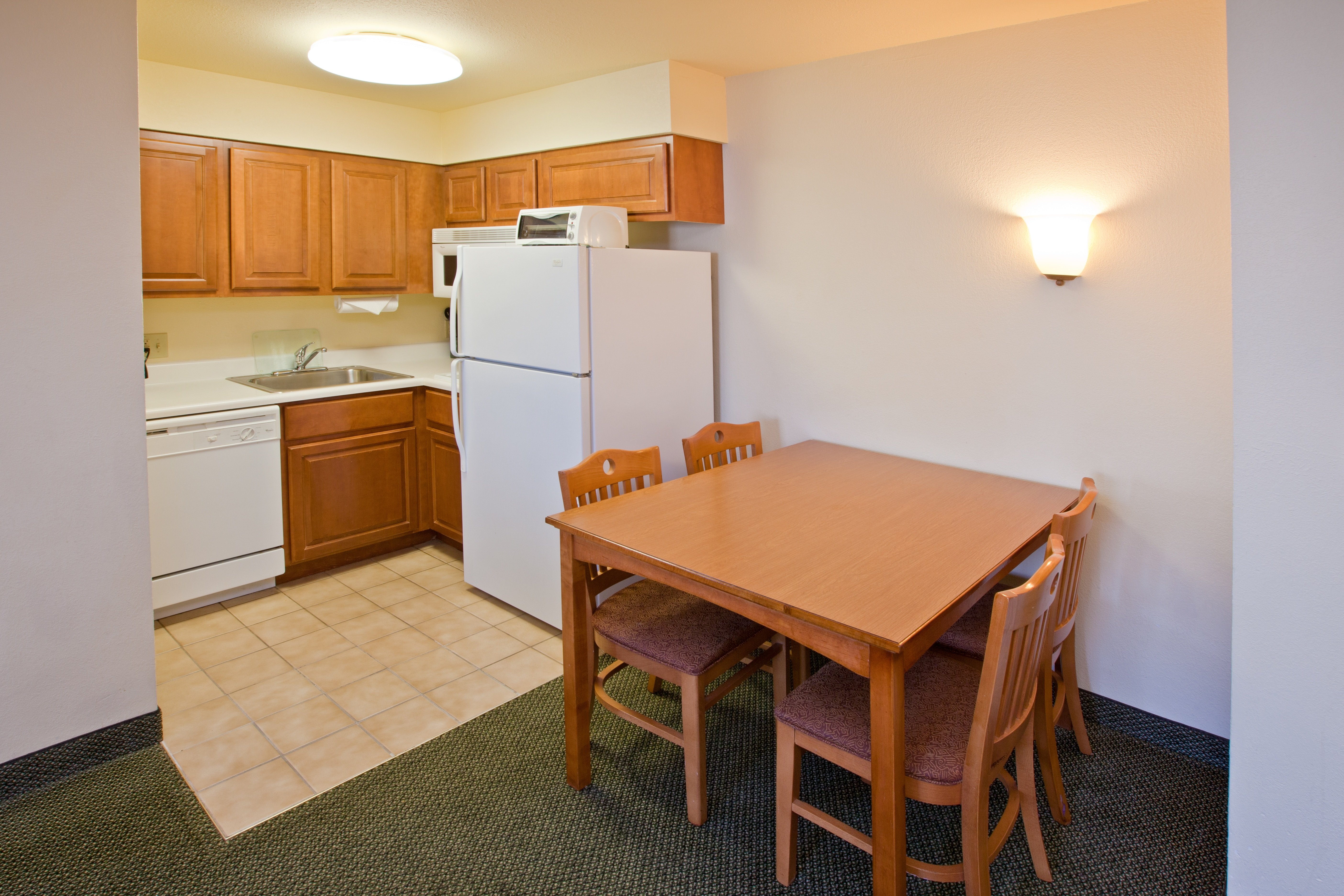 Staybridge Suites Springfield South 49/61
