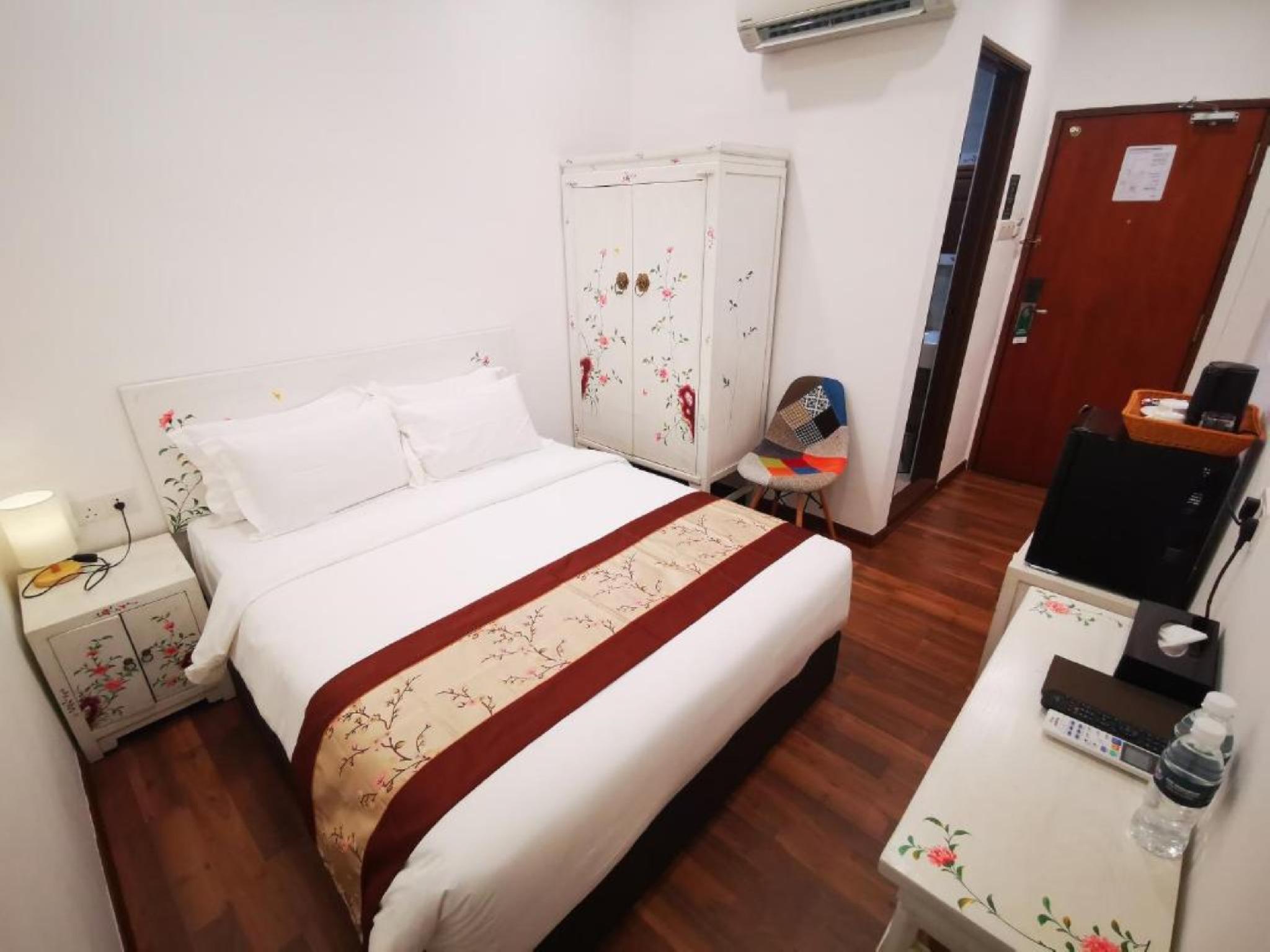 Standard, Double Bed, No Window