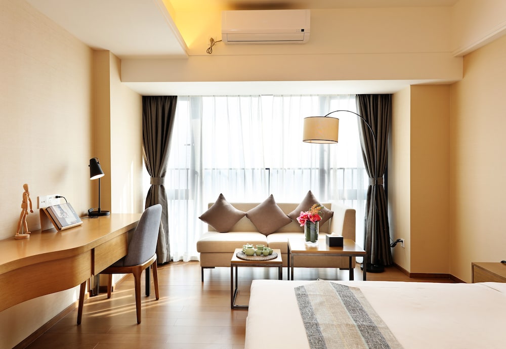 Yuwa Serviced Aparthotel 17/50