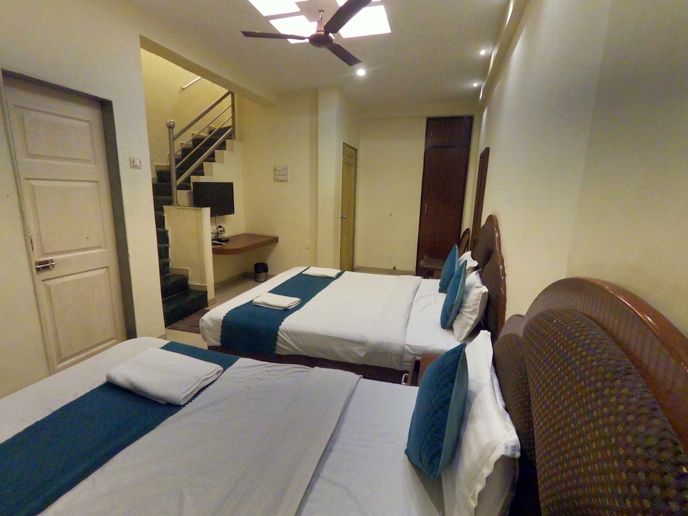 Hill Forest Resort 28/44