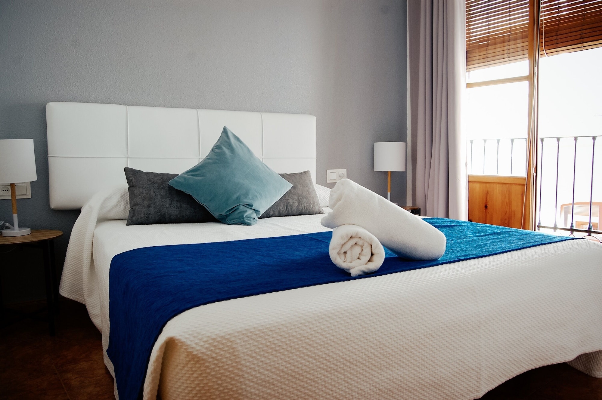 2 BEDROOMS, SUPERIOR, APARTMENT