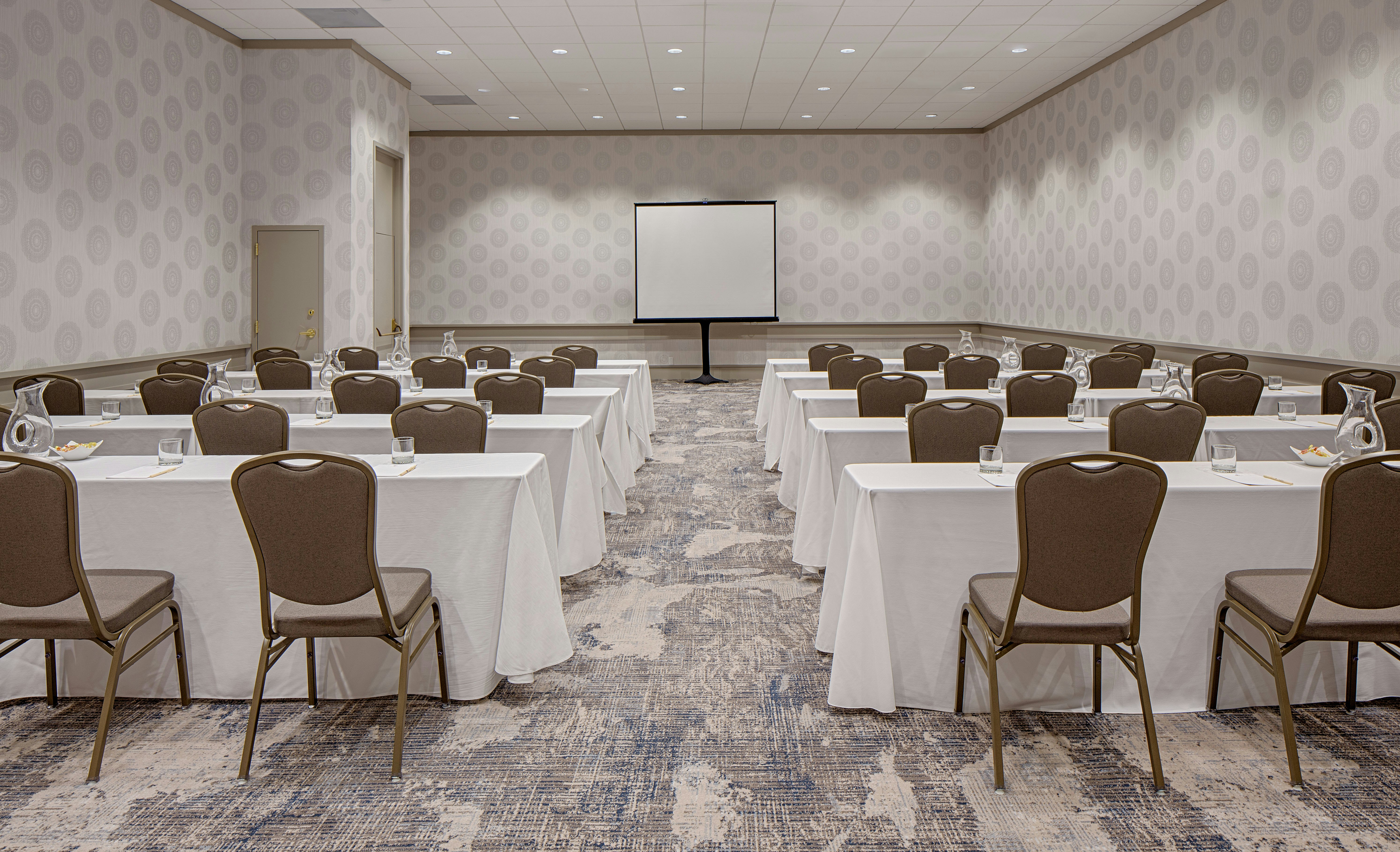 DoubleTree by Hilton Hotel Houston - Greenway Plaza 53/59