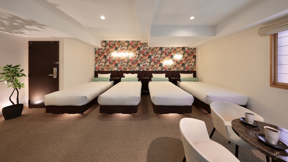 Gion Crystal Hotel 26/35