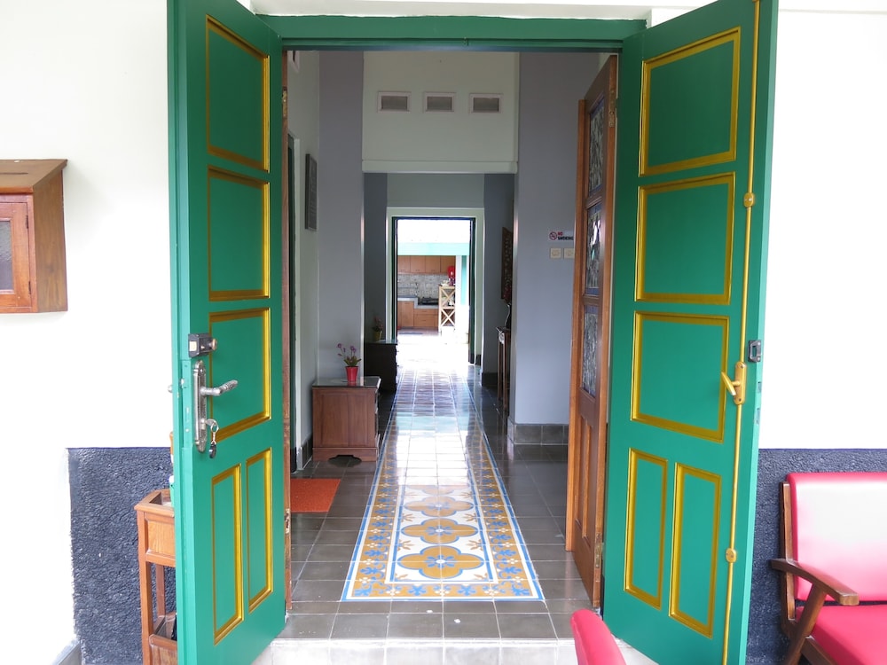 Pamularsih Homestay 6/44