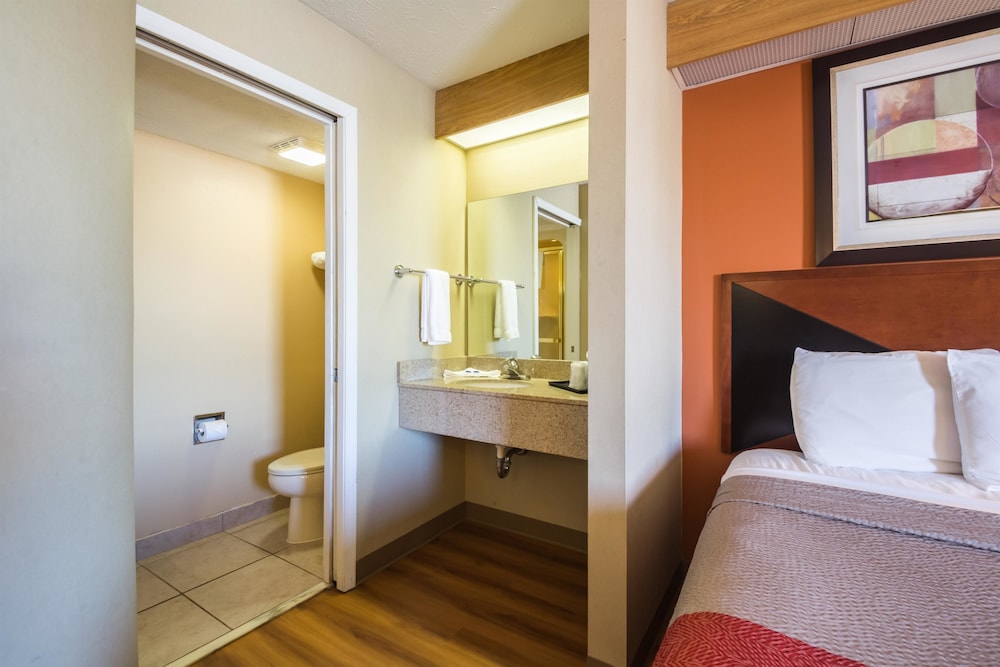 Motel6 Indianapolis, IN - Airport 26/26
