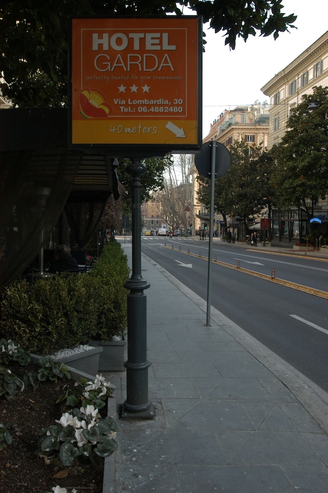 Hotel Garda Roma 53/60