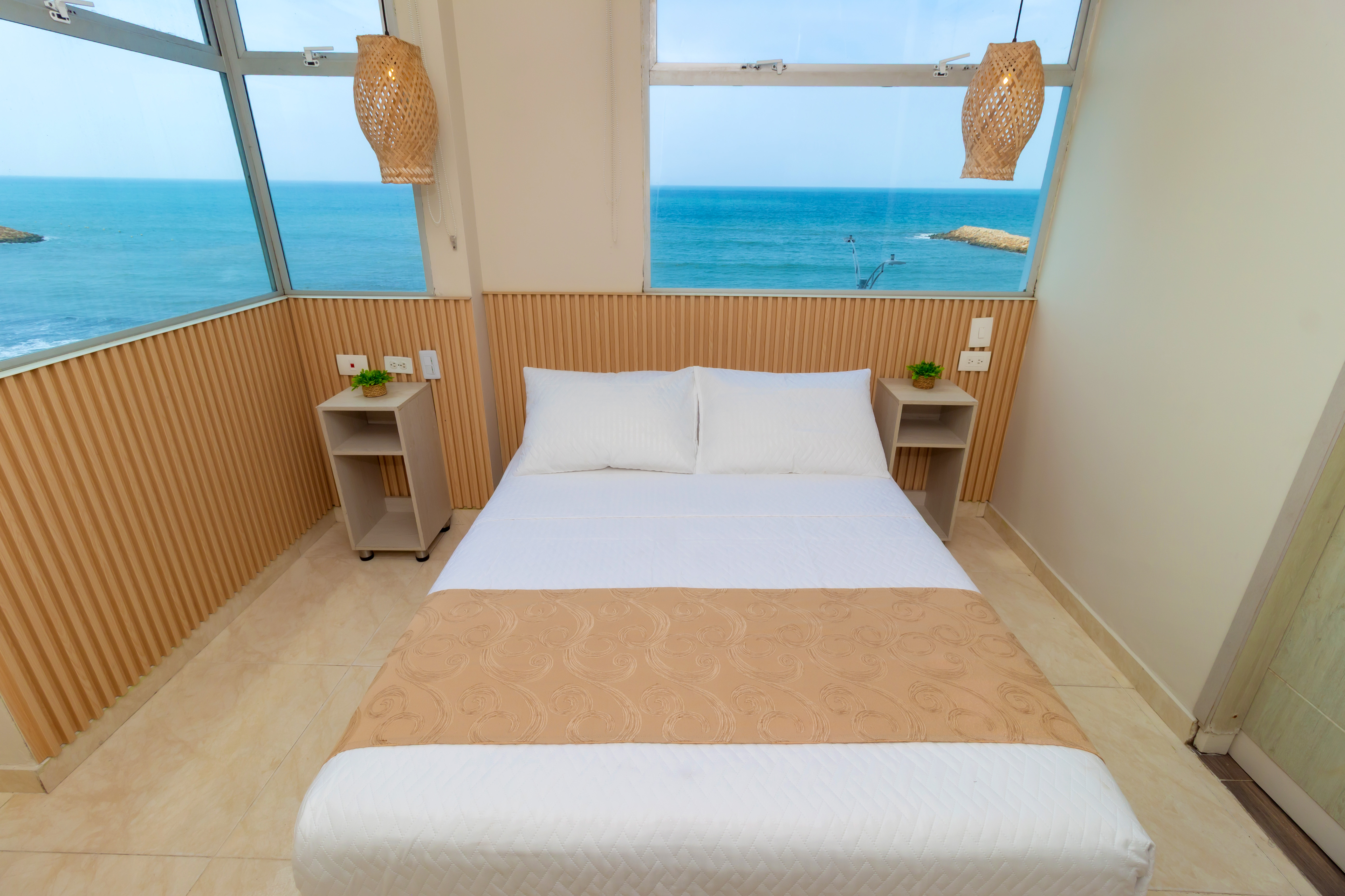 Doble Vista Al Mar، Hotel Aixo Suites By Geh Suites 6/7