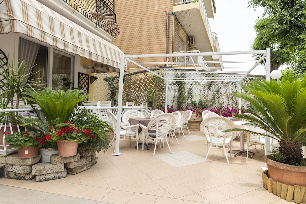 Hotel Corallo Garni 29/45