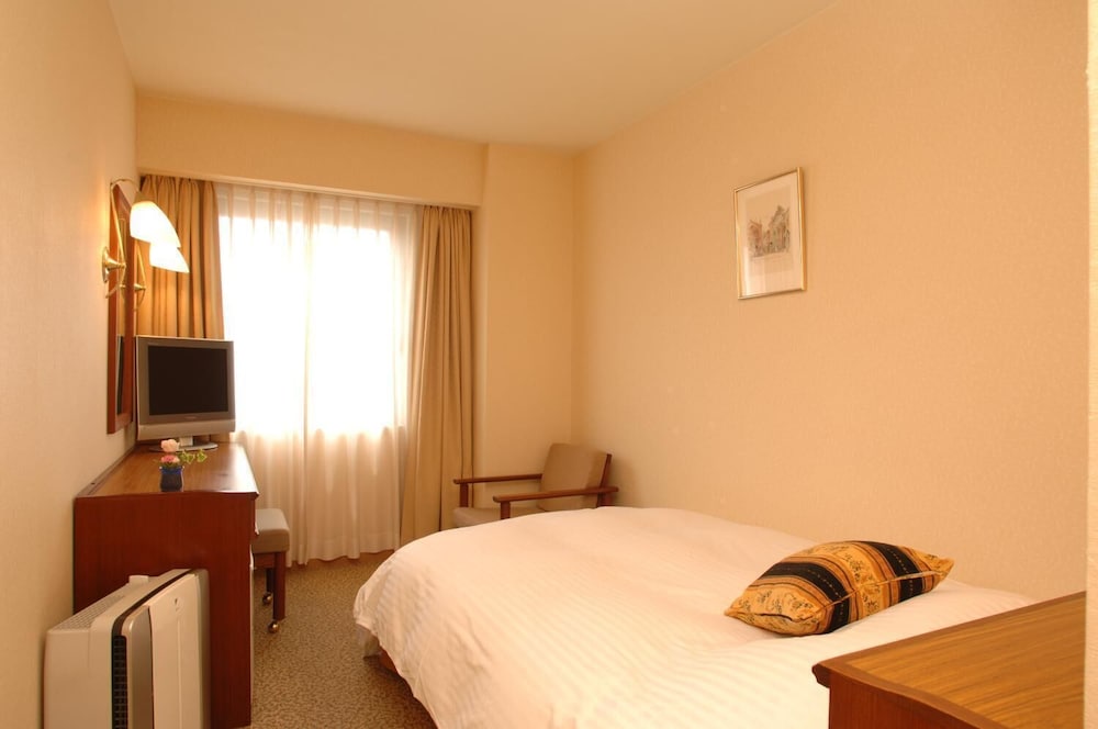 Grand Plaza Nakatsu Hotel 12/45