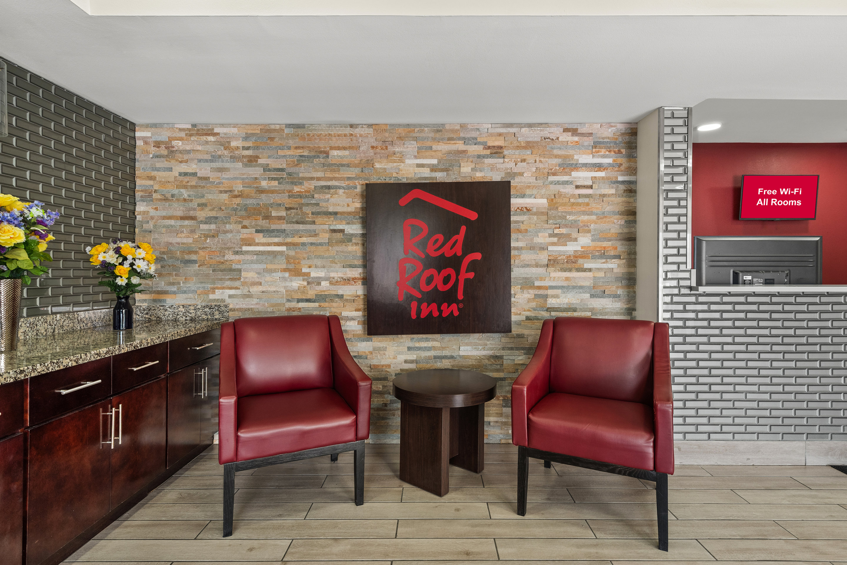 Red Roof Inn Baton Rouge 12/19