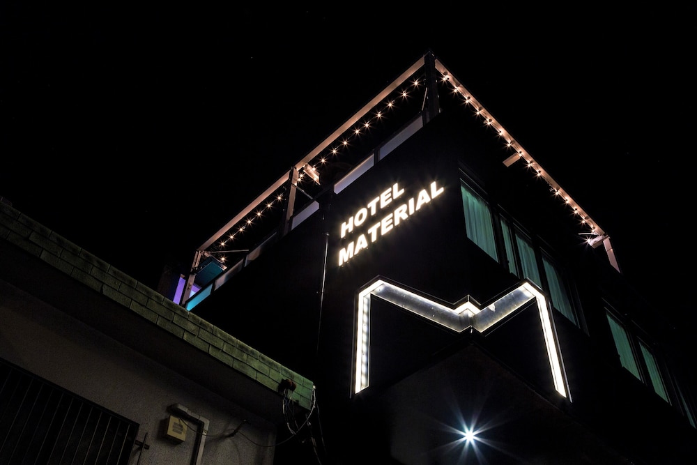 Hotel Material 2/62