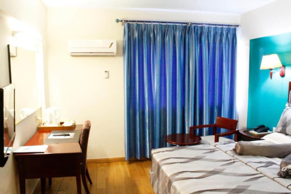 New Mwanza Hotel 9/23