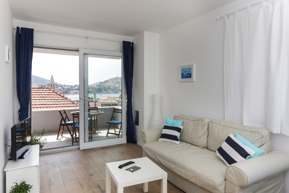 Apartments Villa Karmen 29/50