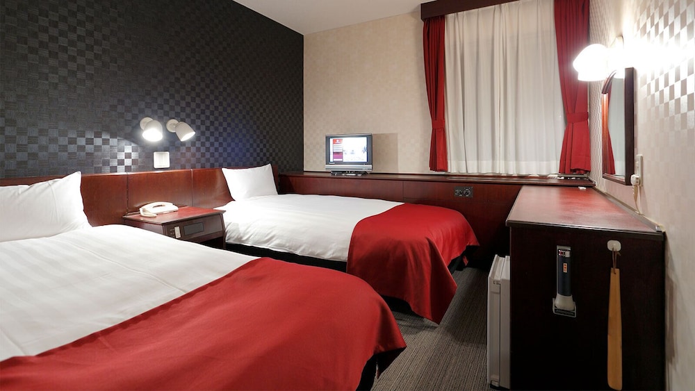 Room, Twin Beds