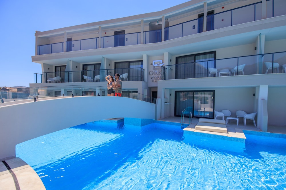 Orka World Hotel and Aqua Park 11/64