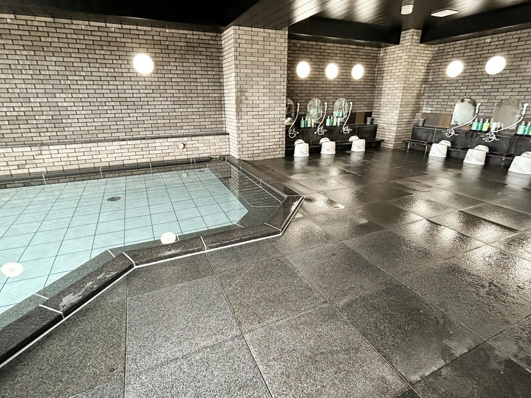 Hotel Route Inn Kanazawa Ekimae 1/1