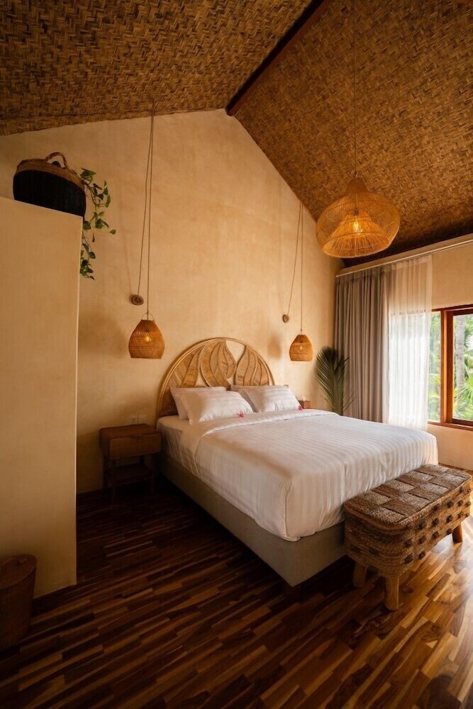 Divino Gili Air 12/47