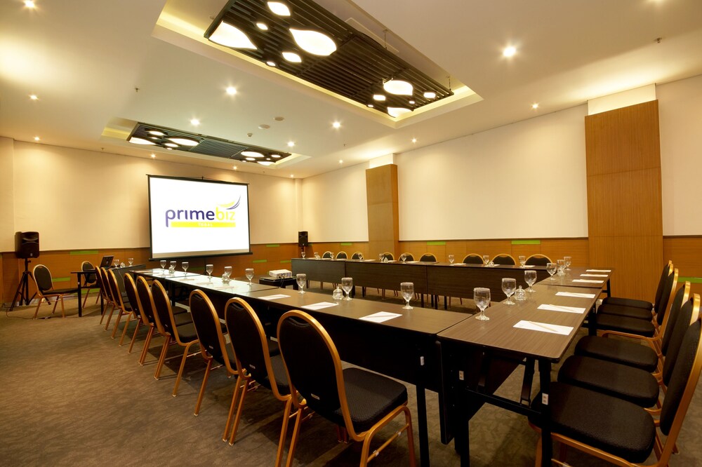 Hotel Primebiz Tegal 55/60