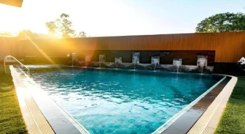 The Y Boutique Hotel 43/44