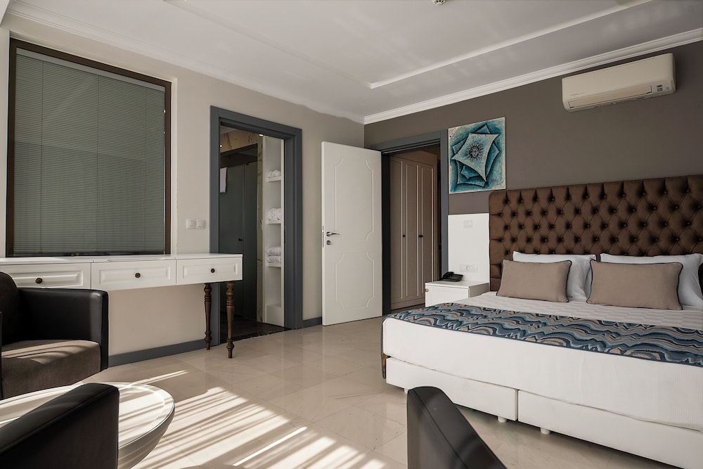 San Marin Hotel 15/36