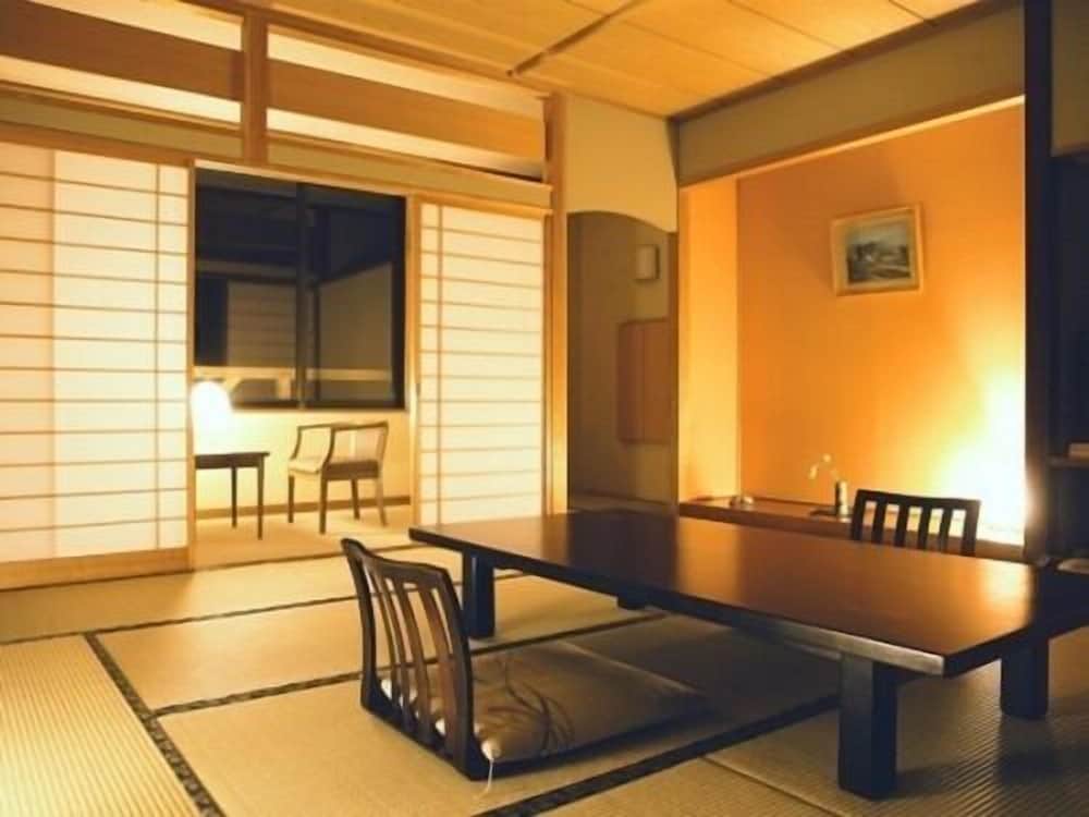 Hotel Yamabuki 16/21