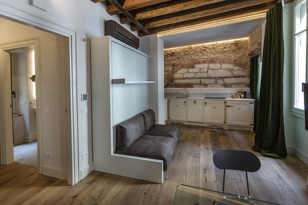 Residenza Palazzo Brenzoni 31/46