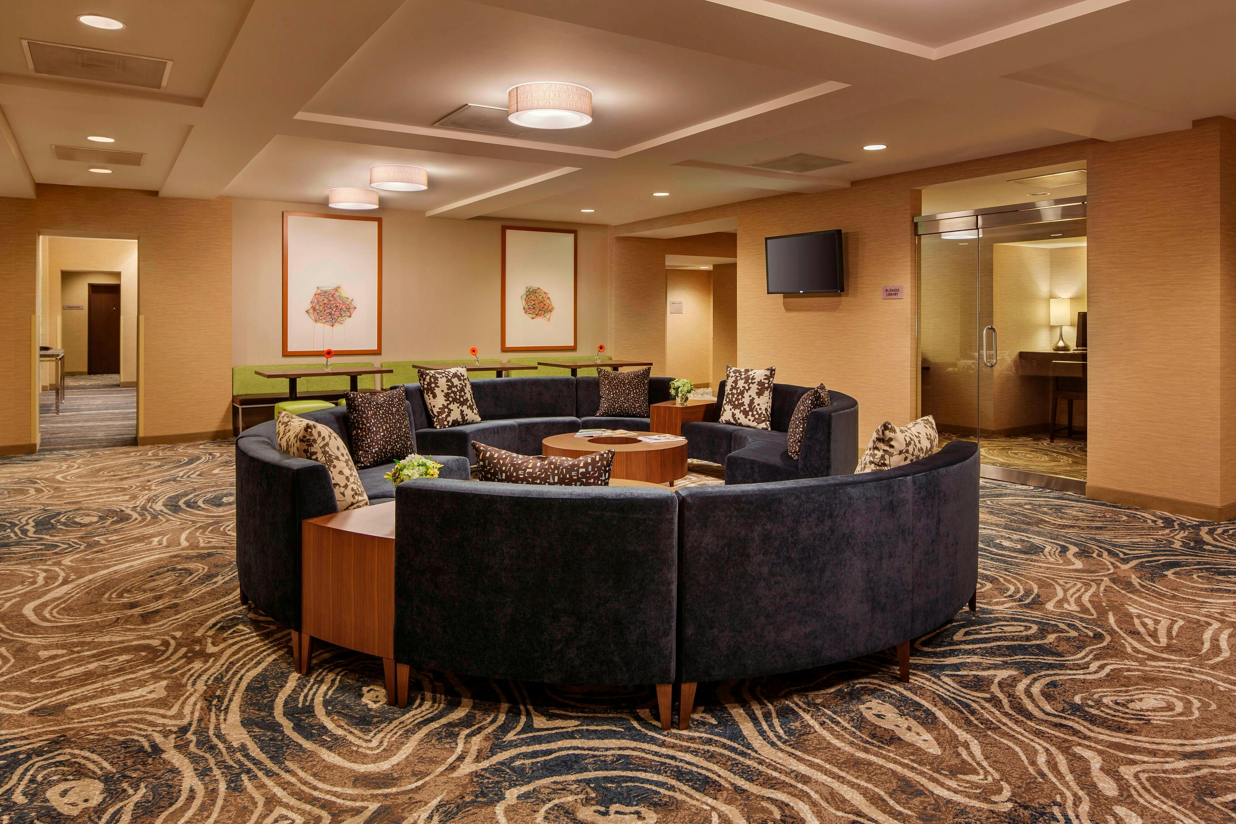Courtyard Marriott City Center 35/39