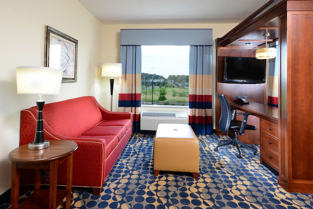 Hampton Inn Suites Durham North I85 41/53